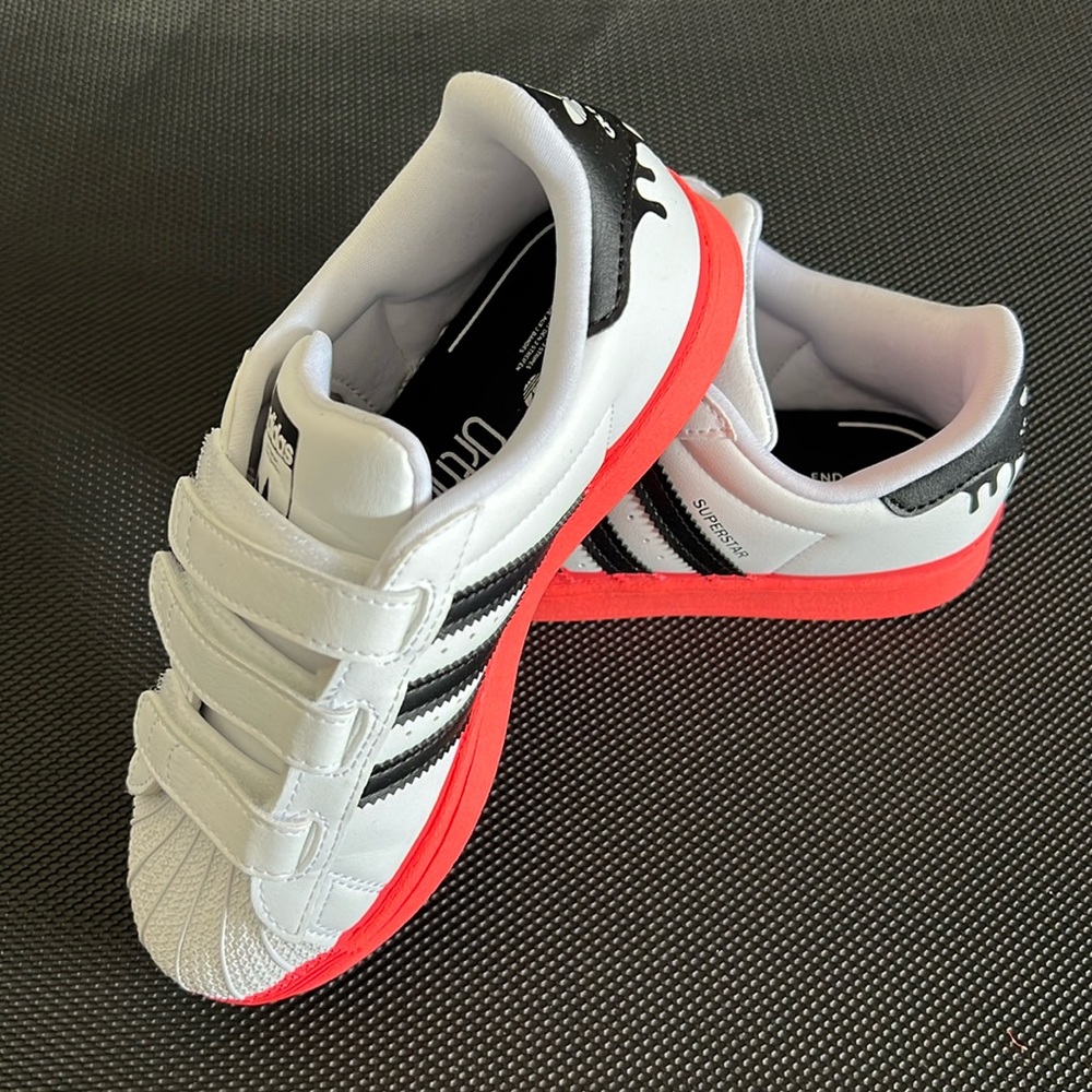 Adidas Superstar size 1